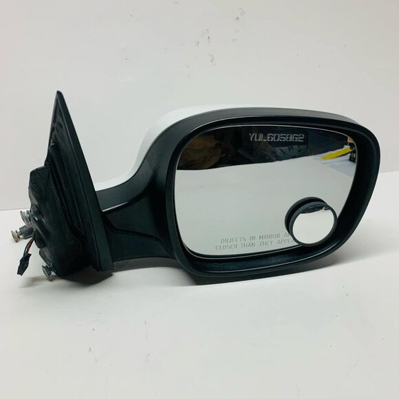 2010 10 BMW X3 E83 LEFT PASSENGER RH SIDE DOOR VIEW MIRROR OEM ( 1 PLUGS ) WHITE - Picture 3 of 6